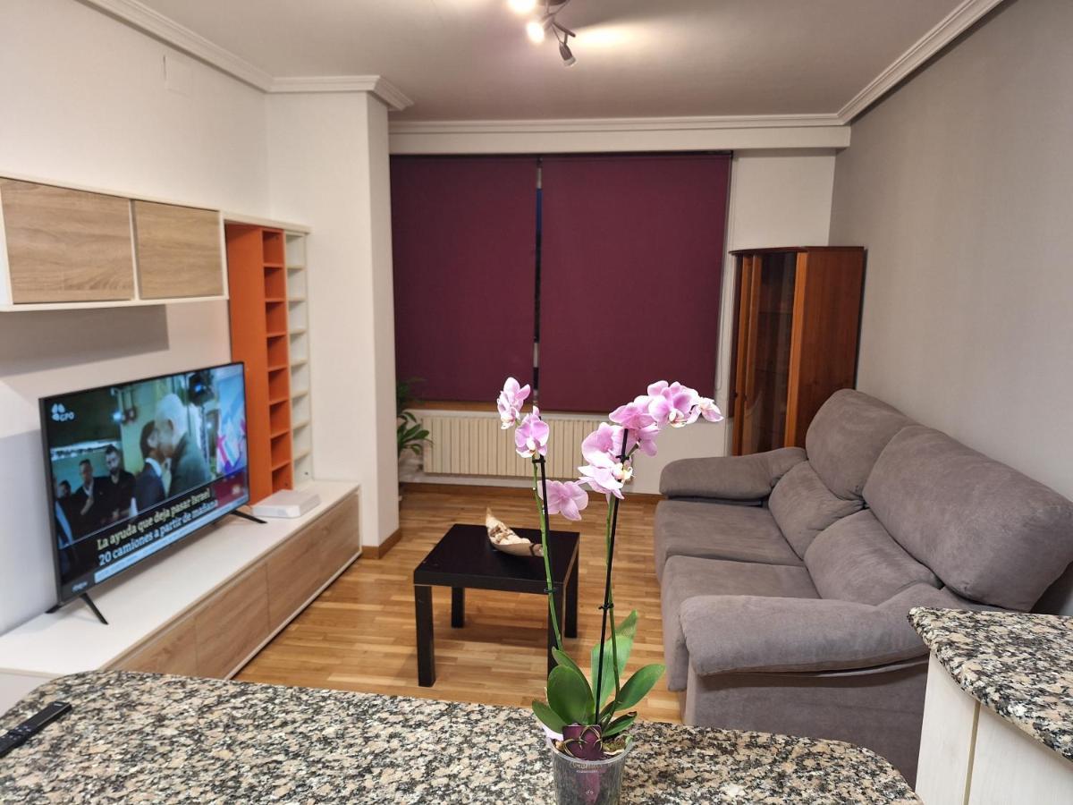 Piso Millenium Apartamento Ourense Exterior foto